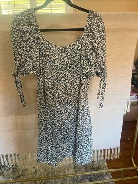 Shein Curvé blue  Ditsy Floral Puff-Sleeve Mini Dress New